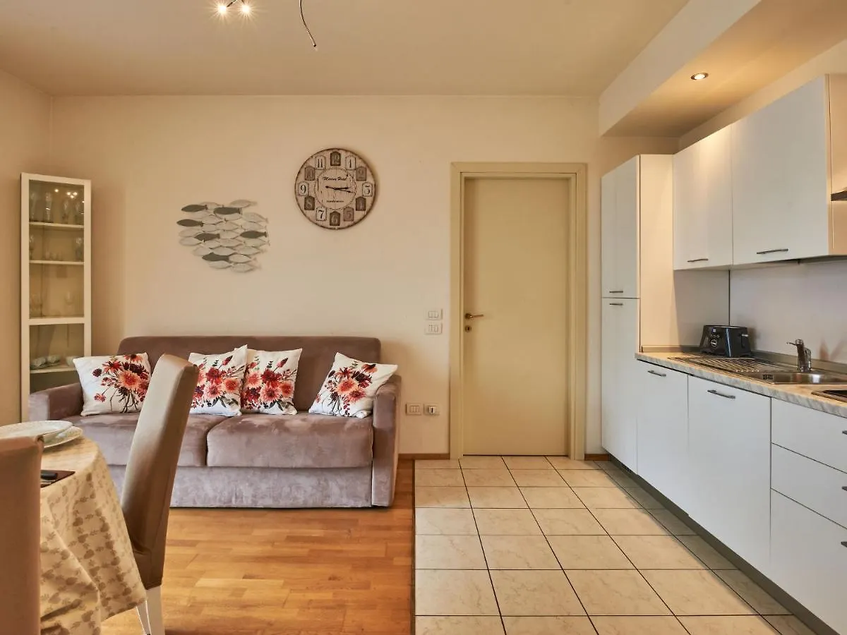 Apartment Angela By Interhome Sirmione